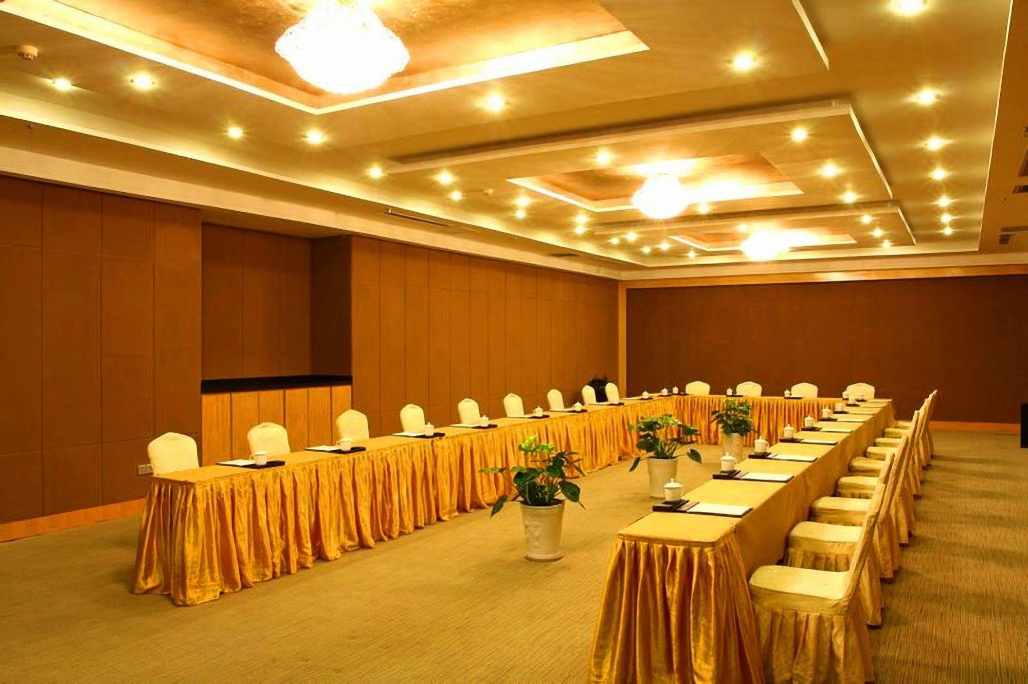 Great Tang Hotel Shanghaj Zewnętrze zdjęcie